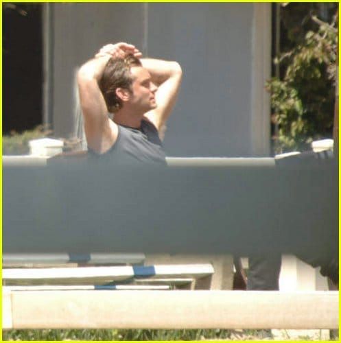 Jude Law and a question about armpit hair