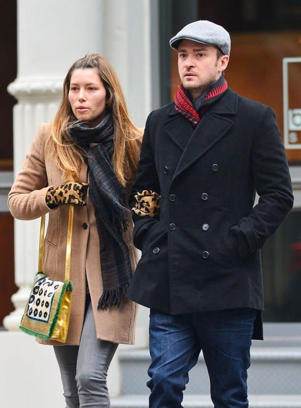 Mrs Timberlake pulls back her fringe