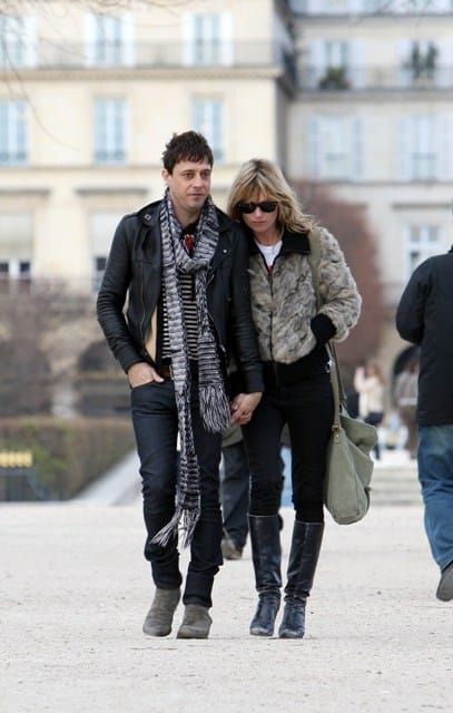 Unassisted in Paris?