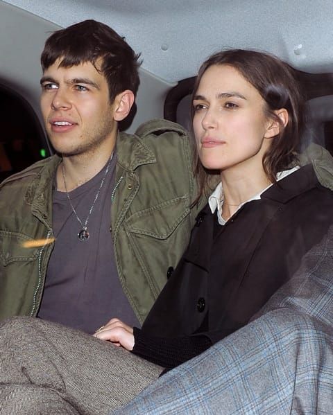 Keira Knightley engaged