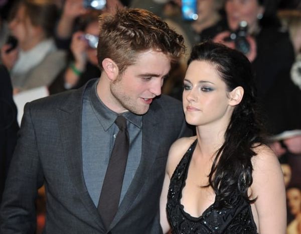Robert Pattinson moves out and everybody hates Kristen Stewart