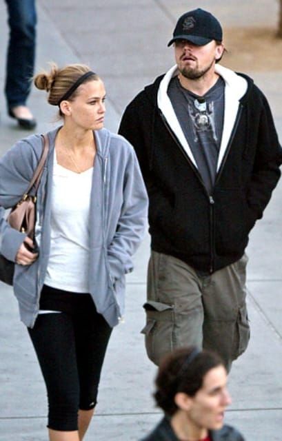 Leo Loves Bar… and Kelly Clarkson???