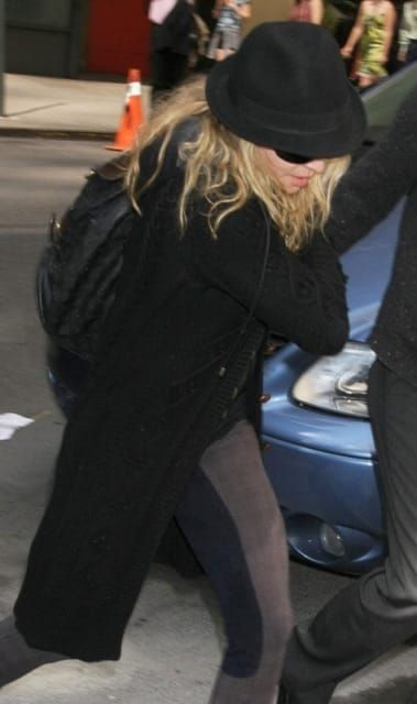 Madonna falls and meet Dr Brandt