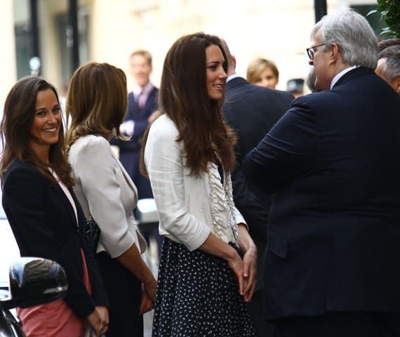 Royal Wedding Photo Post 1: Hotel Arrival