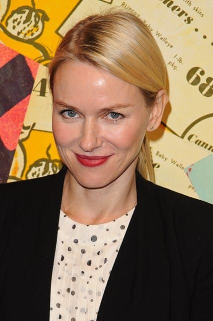 Carpets & Candids: Naomi’s blazer and cuff