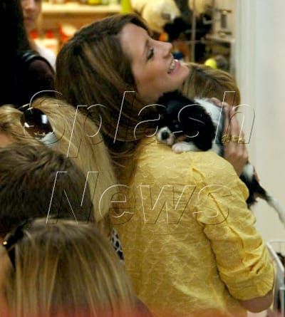 Mischa & Nicole back together!