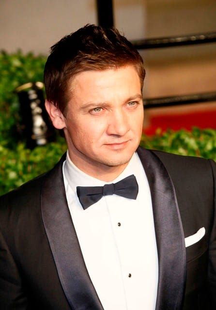Jeremy Renner is in Bourne: The Same Damn Thing