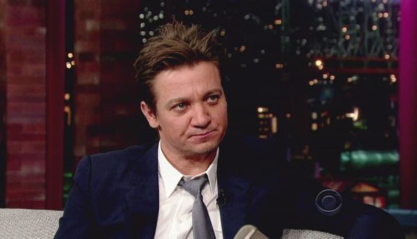 Jeremy Renner’s blue suit