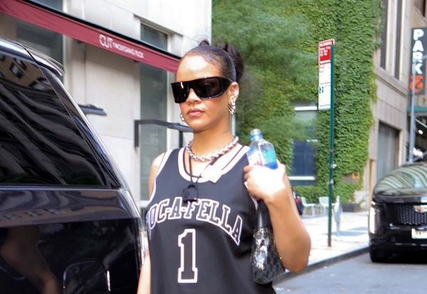 Beyoncé & Rihanna on the same stage