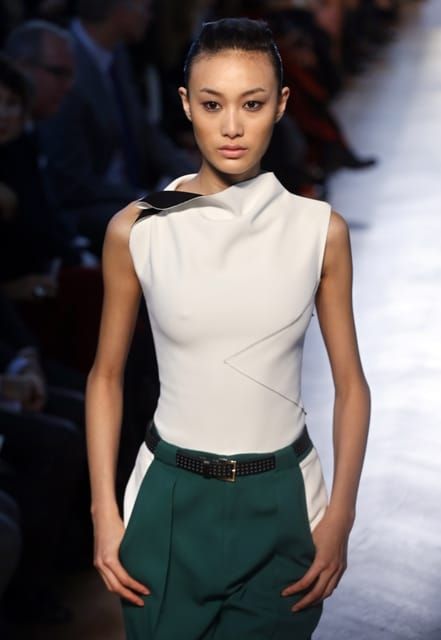 Paris Fashion Week: Roland Mouret SS2013