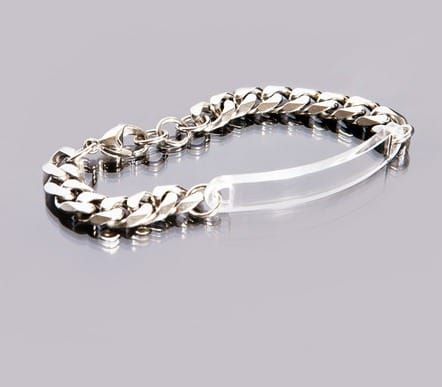 Sasha’s INTO IT: Biographe ID Bracelets