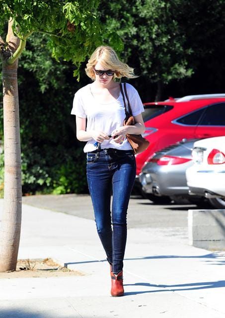 Carpets & Candids: Emma Stone’s red booties