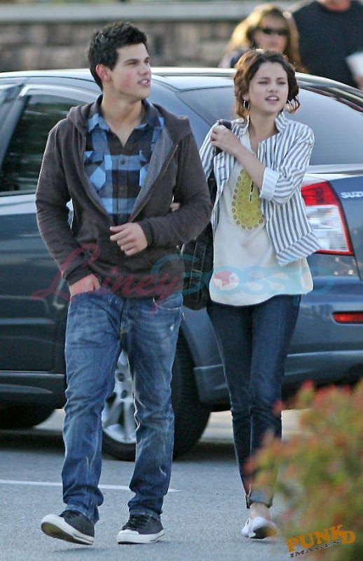 Twilight teen date cuteness