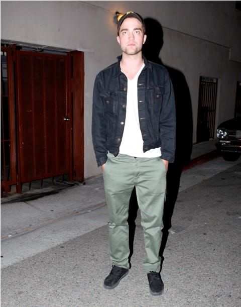 Robert Pattinson gold
