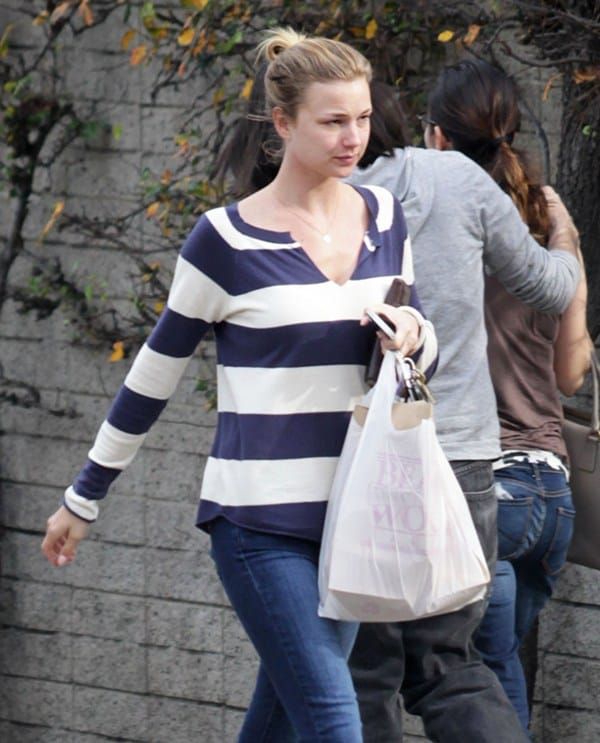Emily VanCamp makes the leap