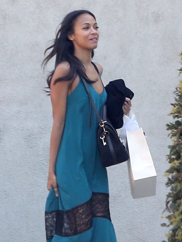 Carpets & Candids: Zoe’s sheer stripe maxi