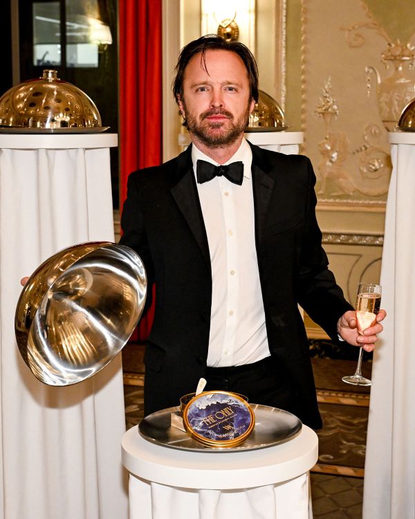 Celebrity Social Media, November 21, 2025