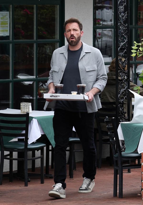 Bennifer Eating in the Car Part 2