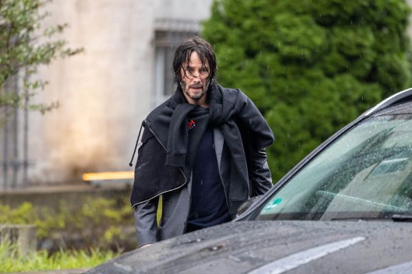 Keanu with wet hair