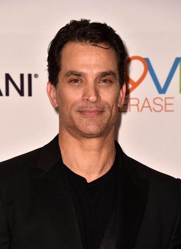 Johnathon Schaech’s story