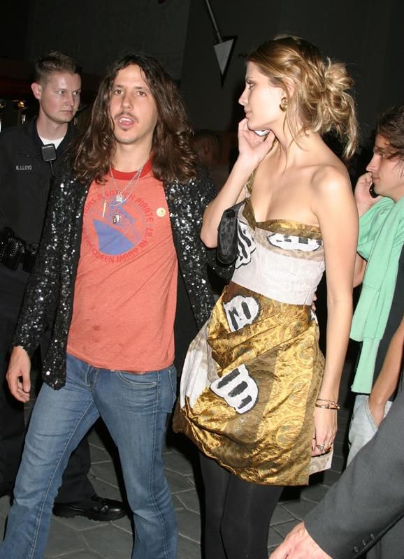 Mischa & Cisco engaged???