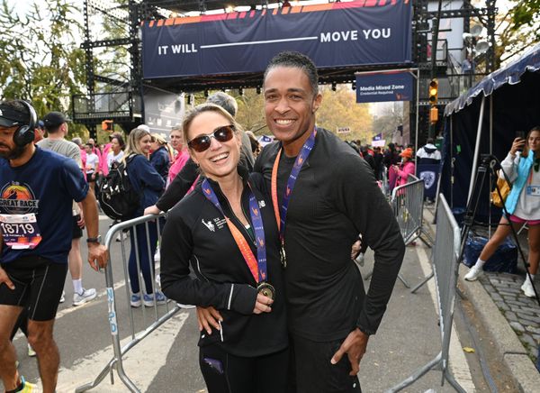 Amy and T.J. try to make a comeback