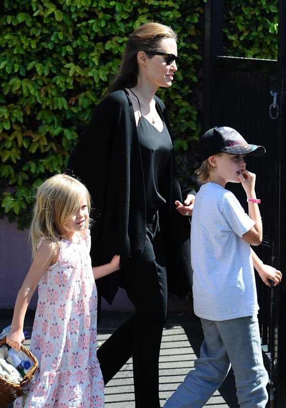 The Jolie + 2 at arts & craft