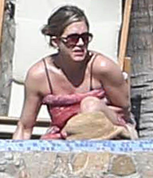 Jennifer Aniston recruits the Chairman