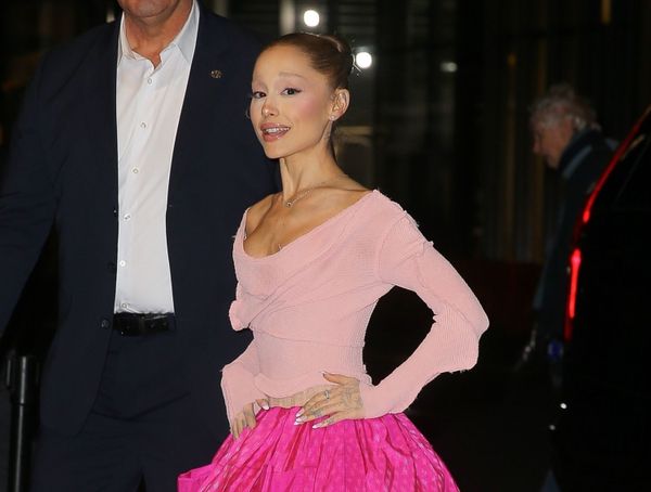 Ariana Grande: Pink is back