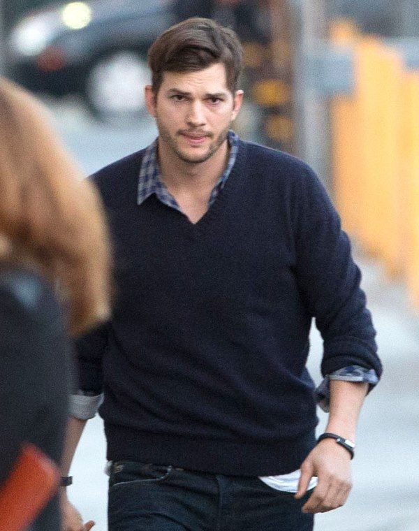 Ashton Kutcher vs Charlie Sheen