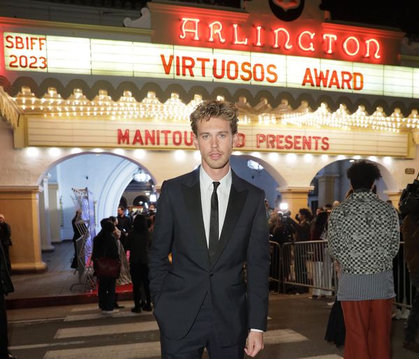 Austin Butler Handles the Heat