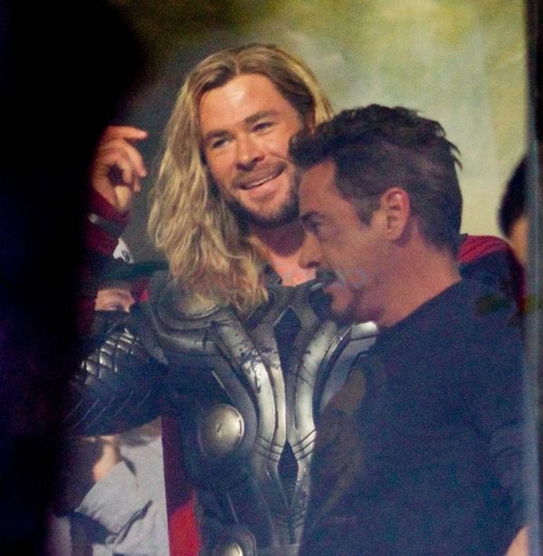 Thor and Loki on set