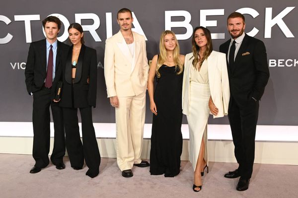 (Most of) The Beckhams celebrate Victoria