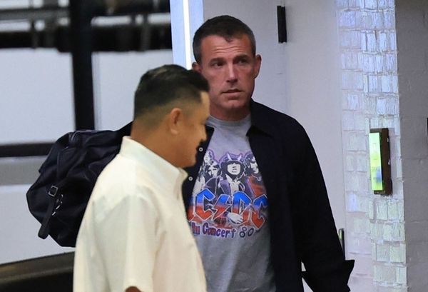 Bennifer in different places