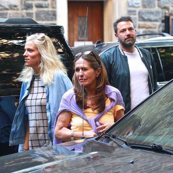 Ben & Lindsay apartment hunting?