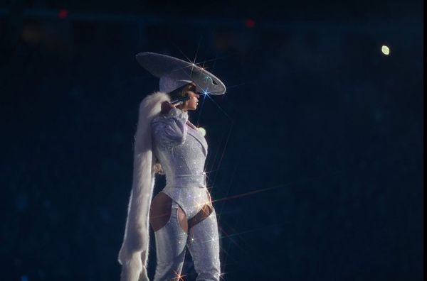 Intro for October 3, 2018