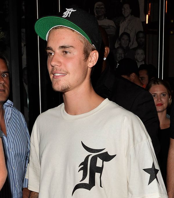 Justin Bieber: t-shirts and apologies