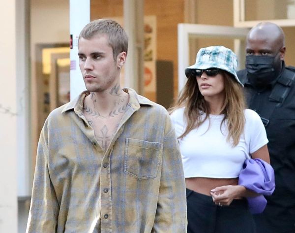 Celebrity Social Media, July 23, 2021