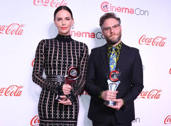 Charlize Theron: “shockingly available”