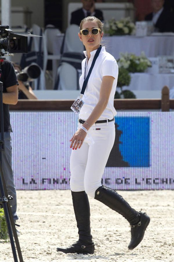 Charlotte rides in Paris