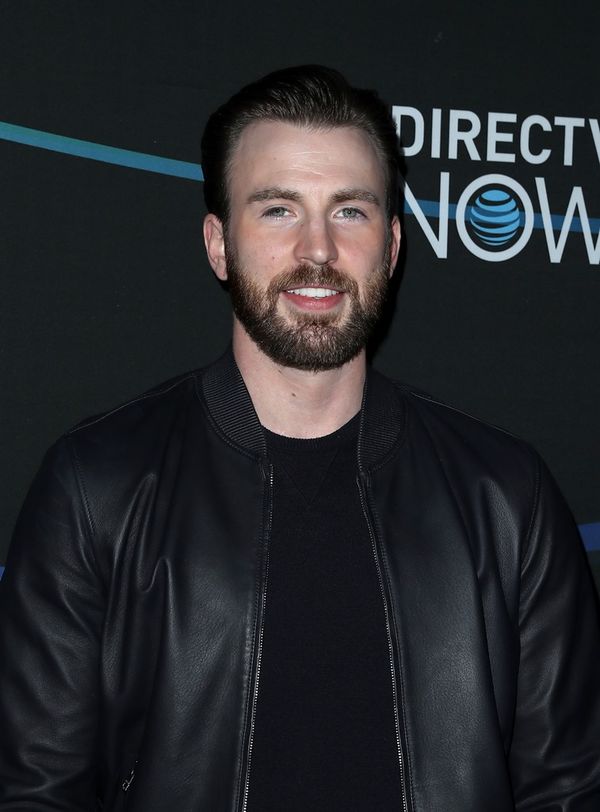 Captain America tweet-punches the KKK