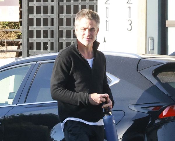 Chris Pine chills out