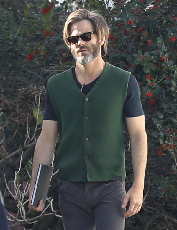 Chris Pine’s cardigan vest