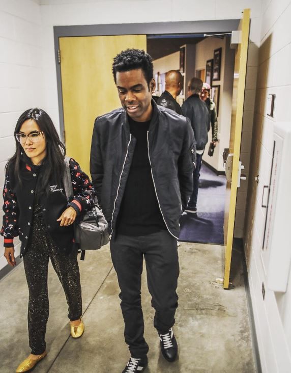 Smutty Social Media, March 10, 2017