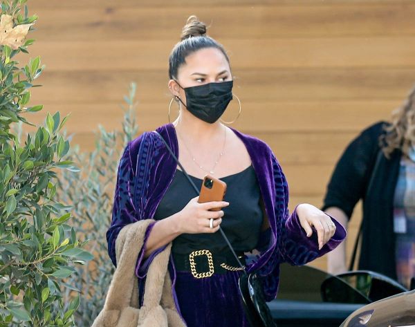 Outfit of the Week: Chrissy Teigen
