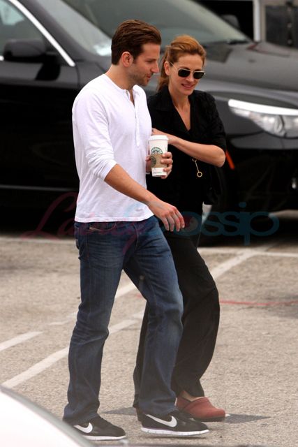 Julia and Bradley back together