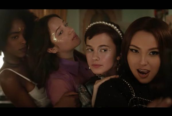 Weirdoes unite, The Craft is back