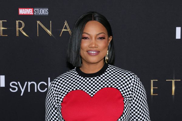 Celebrity Social Media, October 19, 2021