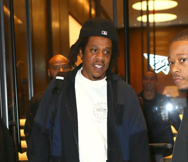 Celebrity Social Media, November 4, 2021