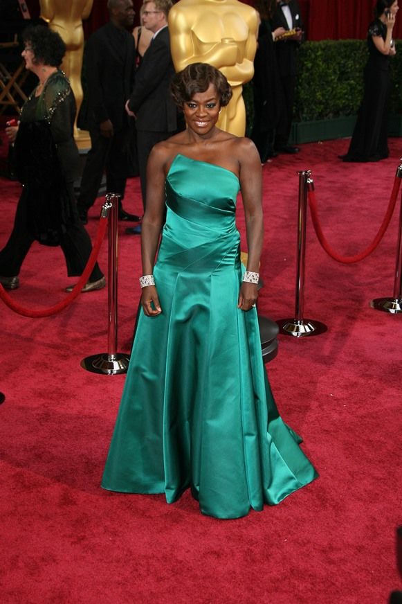 Viola Davis: Best Oscar First Arrival